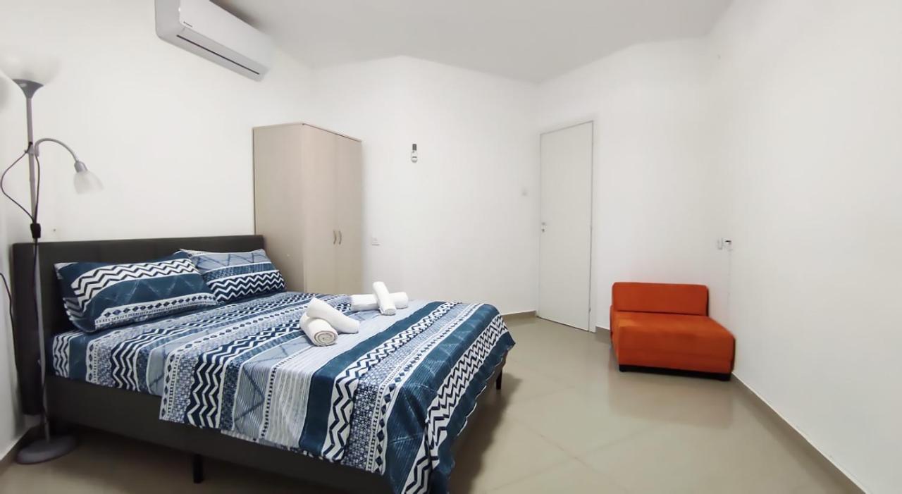Guest House "Villa Klara Eilat" Heated Pool And Sauna All Year Round Exterior foto